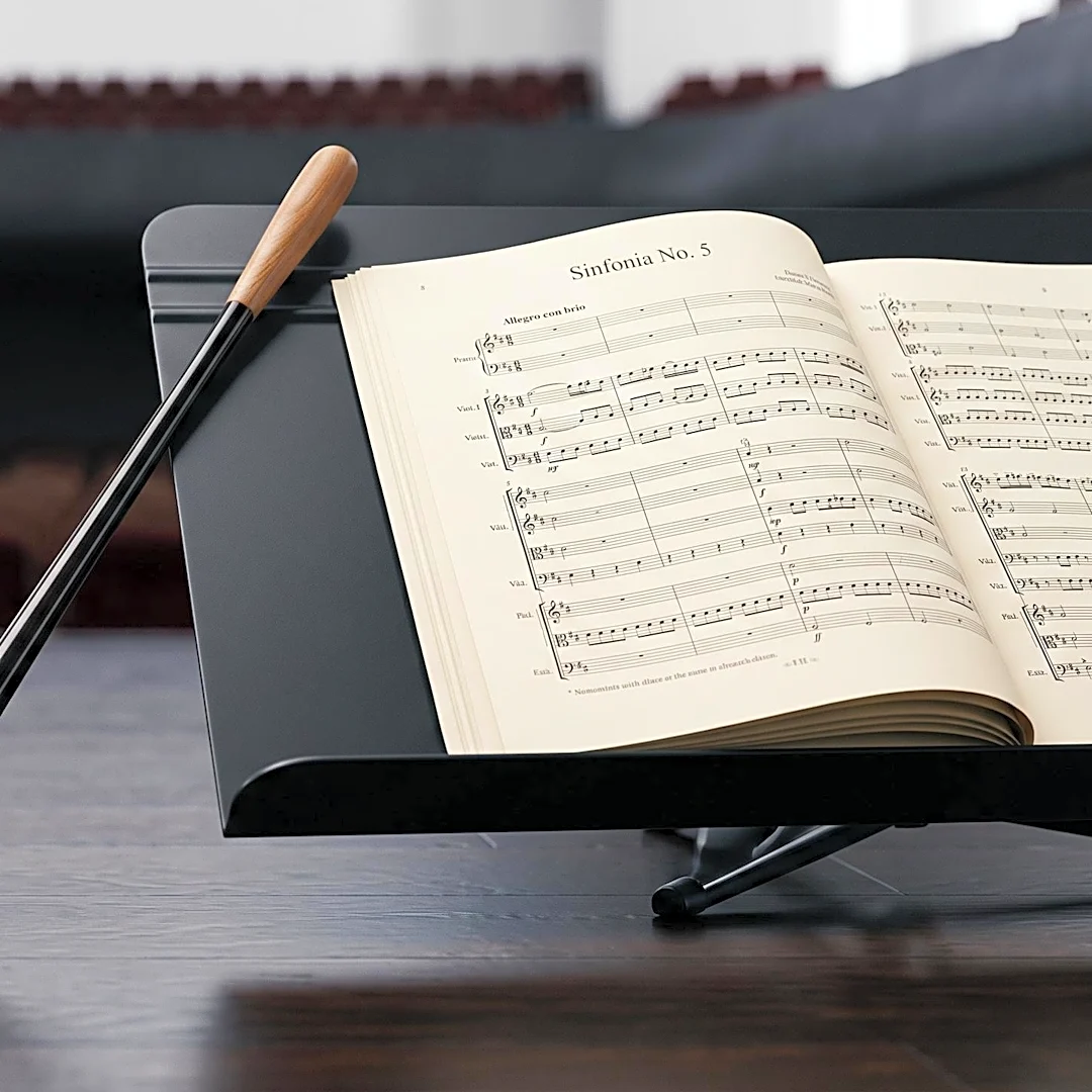 Gustavo Dudamel Arrives in New York, Aims to Democratize Classical Music Through Education