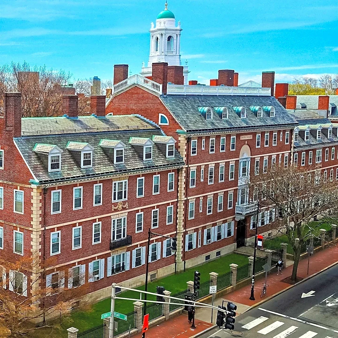 Harvard Law School Bibliography Highlights Regulatory Dualism in Capital Market Reforms