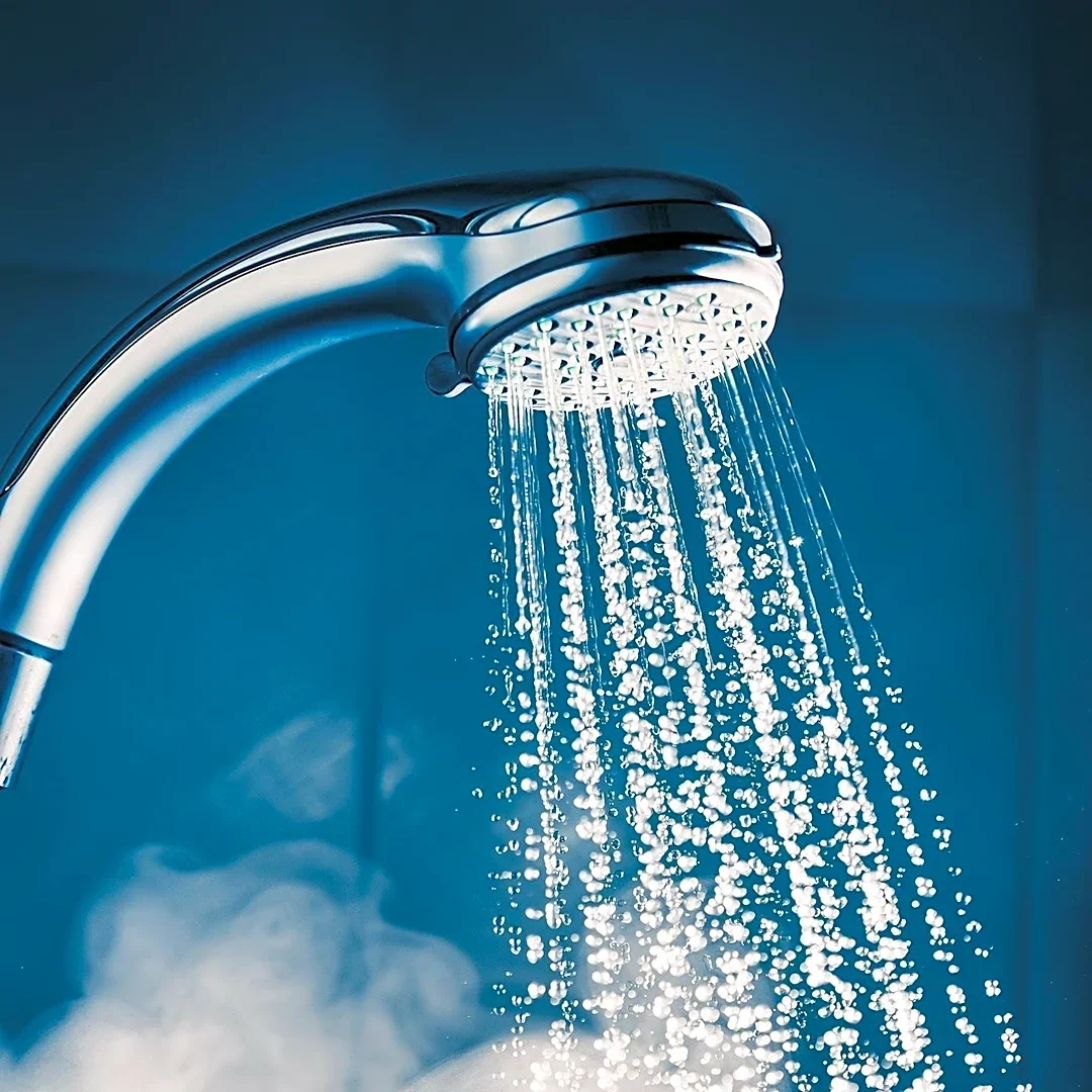 Dermatologists Advise Against Hot Showers for Skin Health