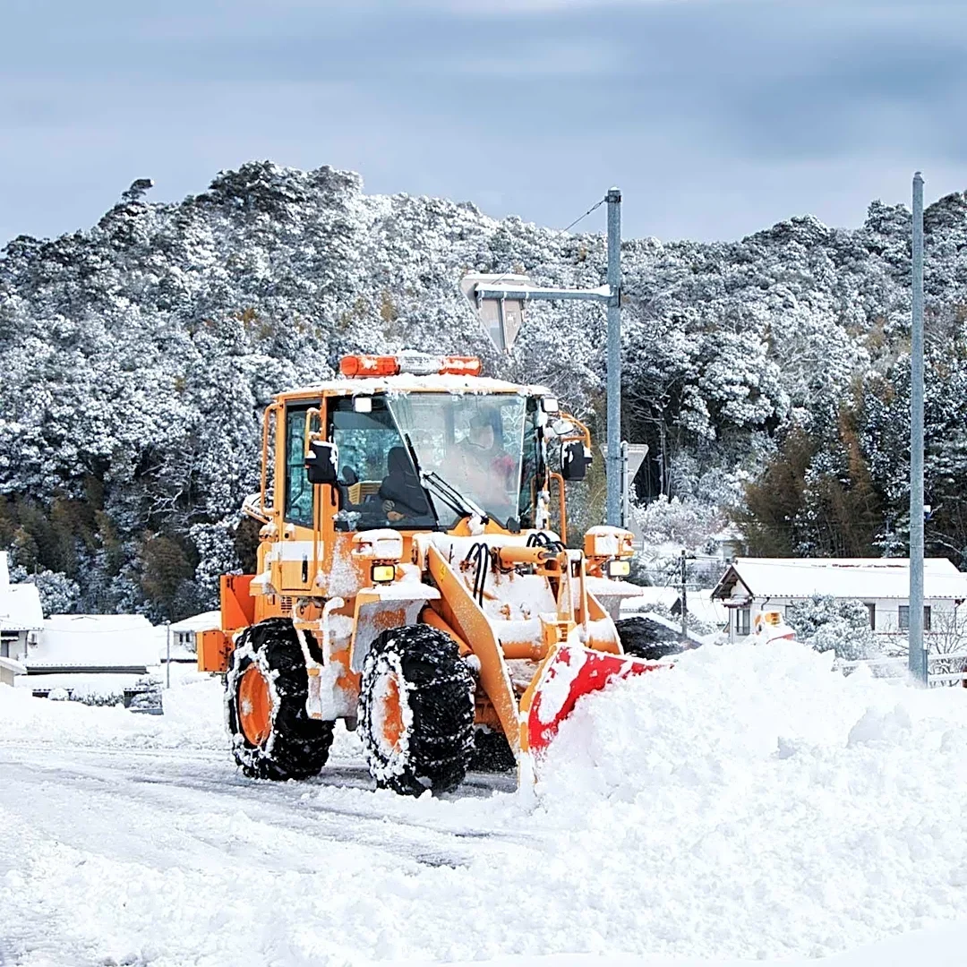 Farmers Urged to Prioritize Winter Maintenance for Farm Shops to Prevent Costly Repairs