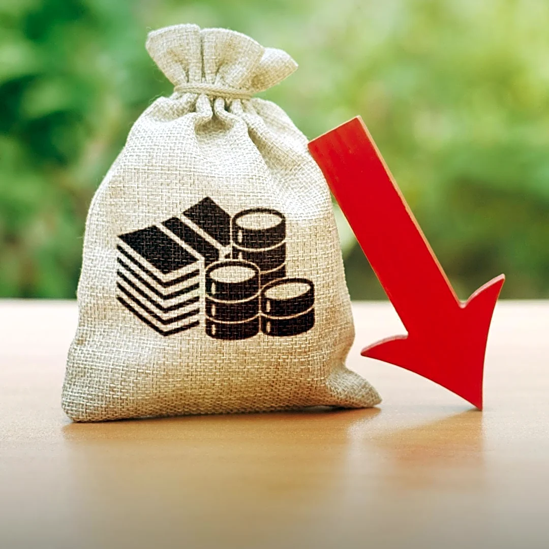 Consumer Warned About 'Buy Now, Pay Later' Loan Risks as Payments Accumulate