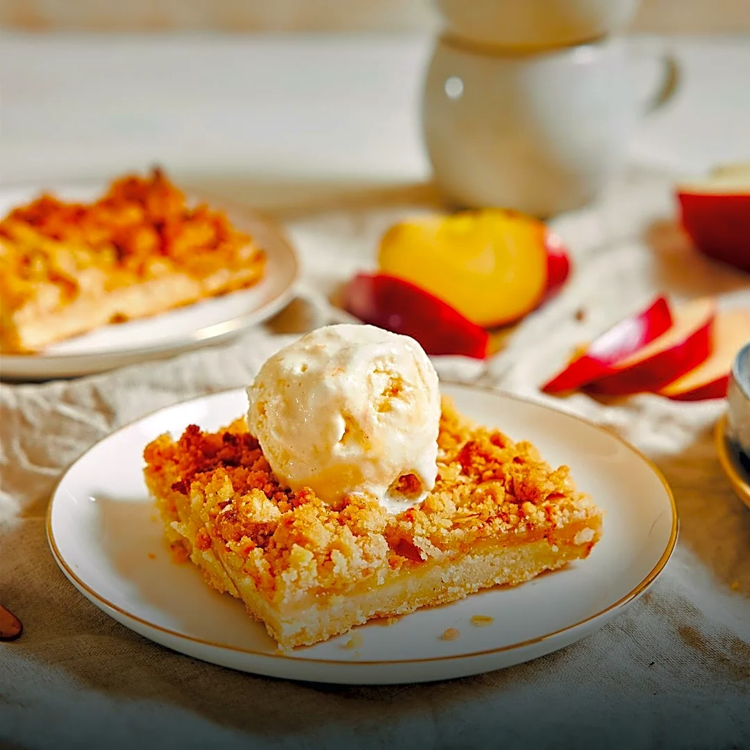 Costco Introduces New Vanilla Apple Pie Sundae to Food Courts Nationwide