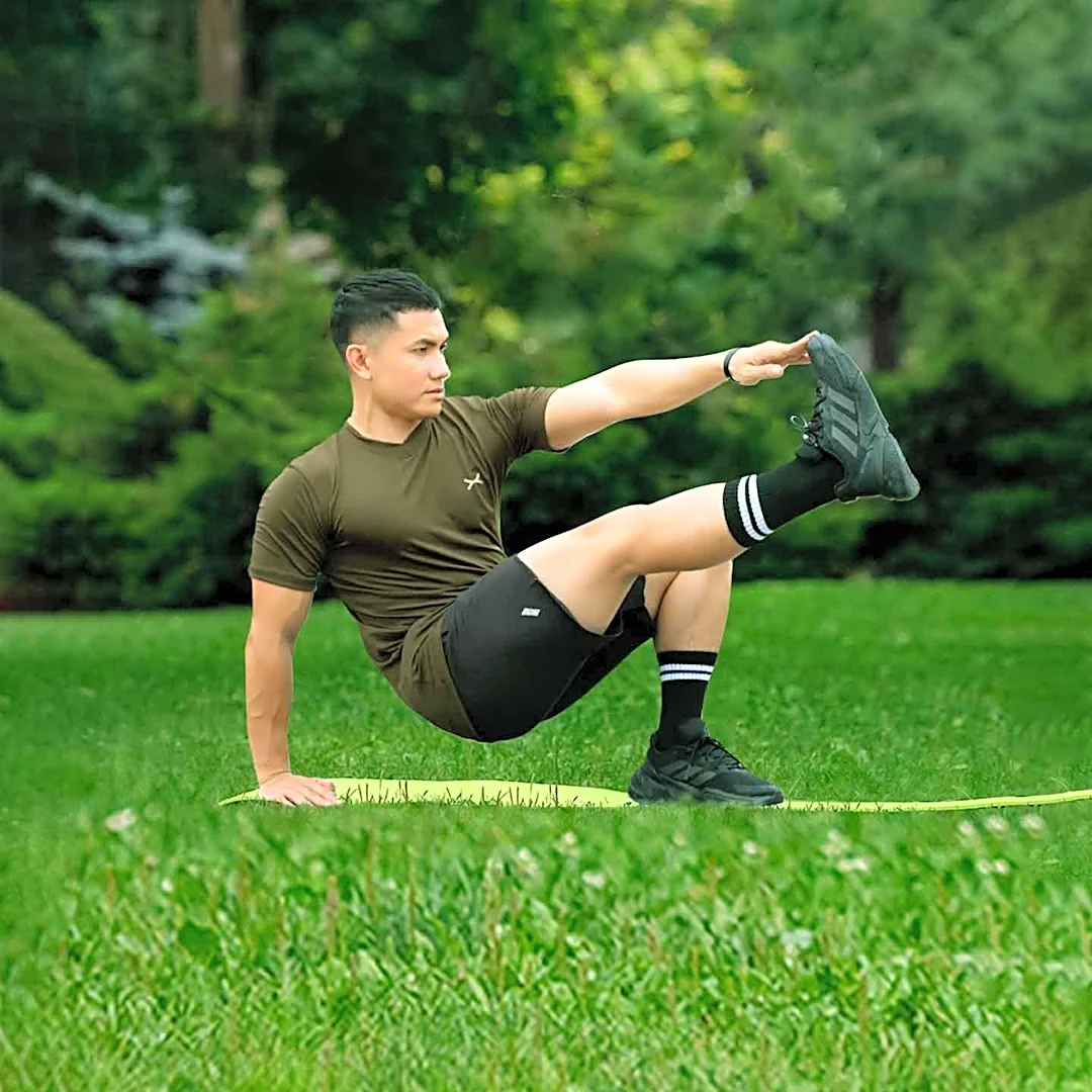 StrongTek Wooden Balance Board Improves Balance and Core Strength for Users