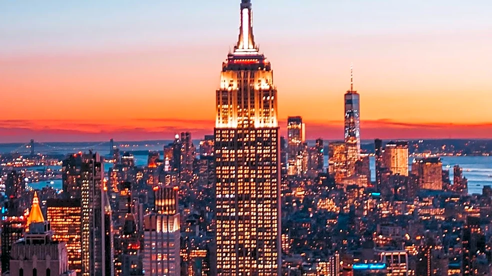 New York City Serves as Romantic Backdrop for Young Adult Novels