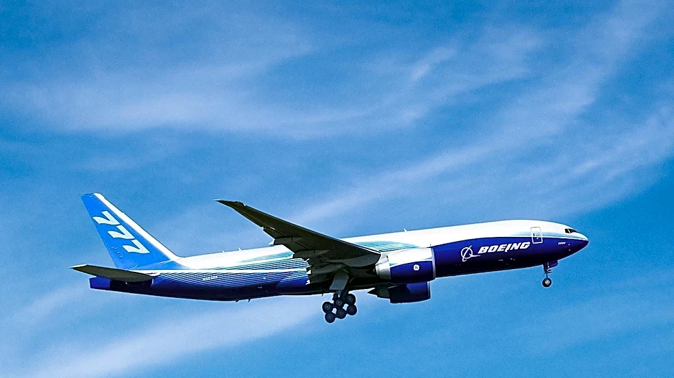 Mammoth Freighters Initiates First Boeing 777-200LR Conversion in China with Staeco Partnership