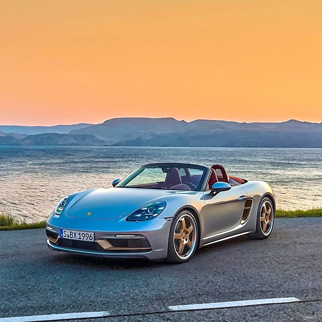 Porsche AG Unveils 'Sportwagenschmiede ’35' Strategic Plan Targeting 15% Operating Margin