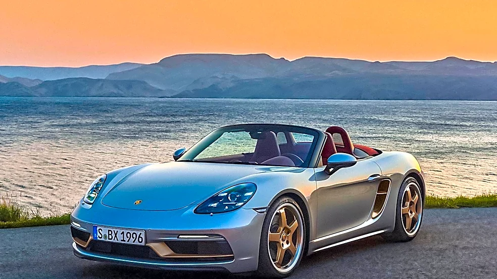Porsche AG Unveils 'Sportwagenschmiede ’35' Strategic Plan Targeting 15% Operating Margin