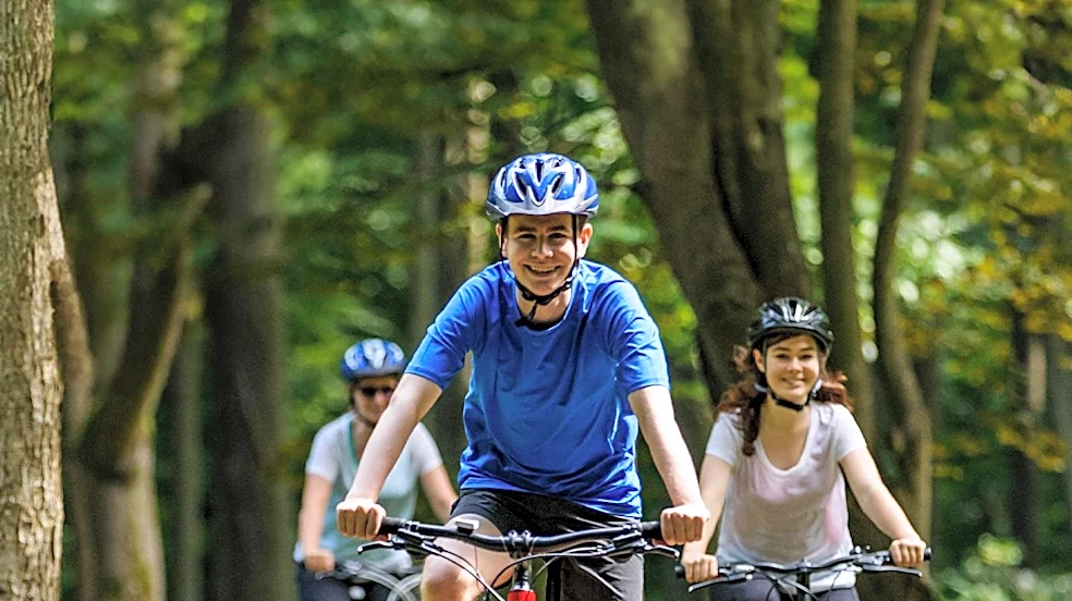 Sylvan Adams Inaugurates New Cycling Park in Be'eri, Israel, Honoring October 7 Victims