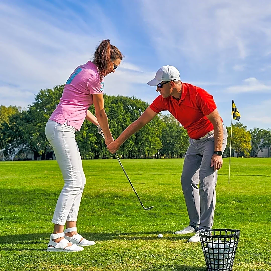 Parents Advised on Key Factors for Introducing Children to Golf