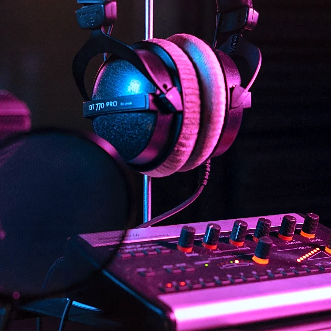 Rolling Stone Reviews Best Audiophile Headphones for Enhanced Music Listening