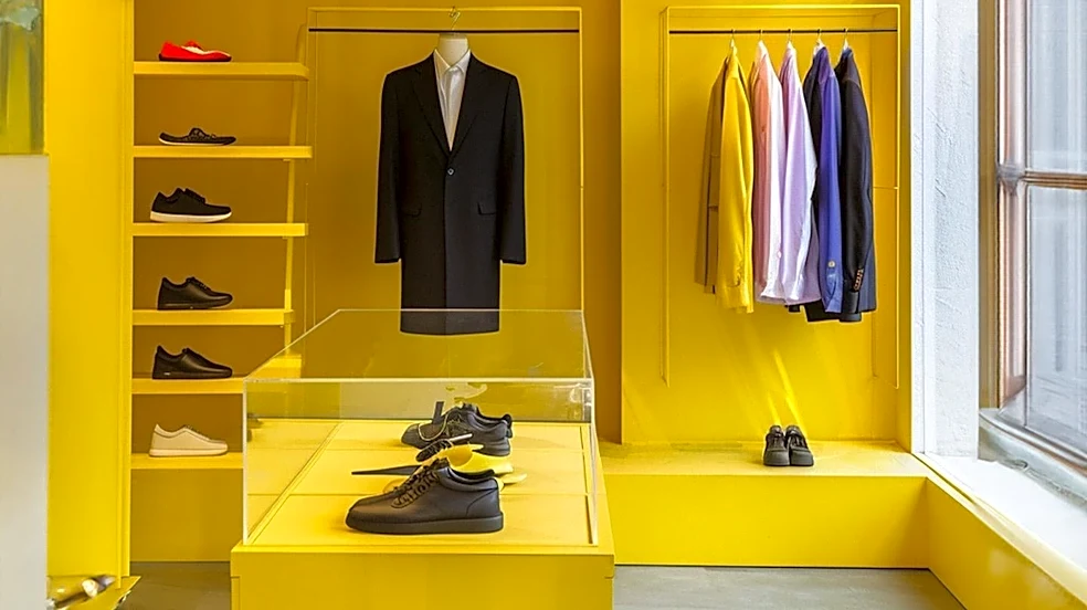 Color Drenching Trend Gains Traction in Interior Design for Cohesive Spaces