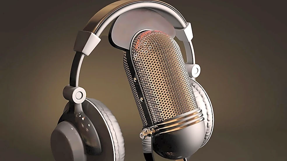 Mark Steyn's 'On the Town' Music Show Broadcasts Weekly on Serenade Radio