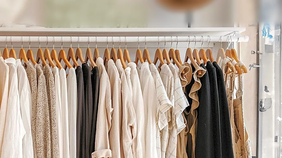 DÔEN Unveils New White and Black Collection Featuring Romantic Dresses and Tops
