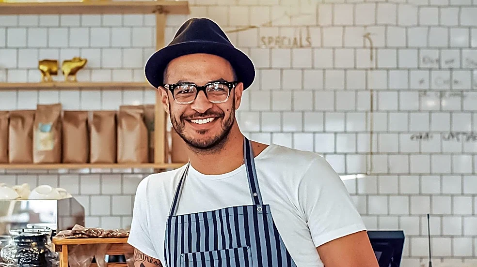 Eggs Up Grill in Germantown, TN, Seeks Experienced Restaurant Manager for Daily Operations