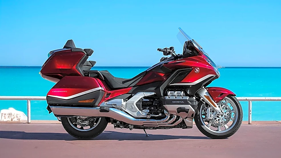Minnesota Man Completes 3,512-Mile Motorcycle Journey to Reclaim Late Father's Honda Gold Wing from Alaska