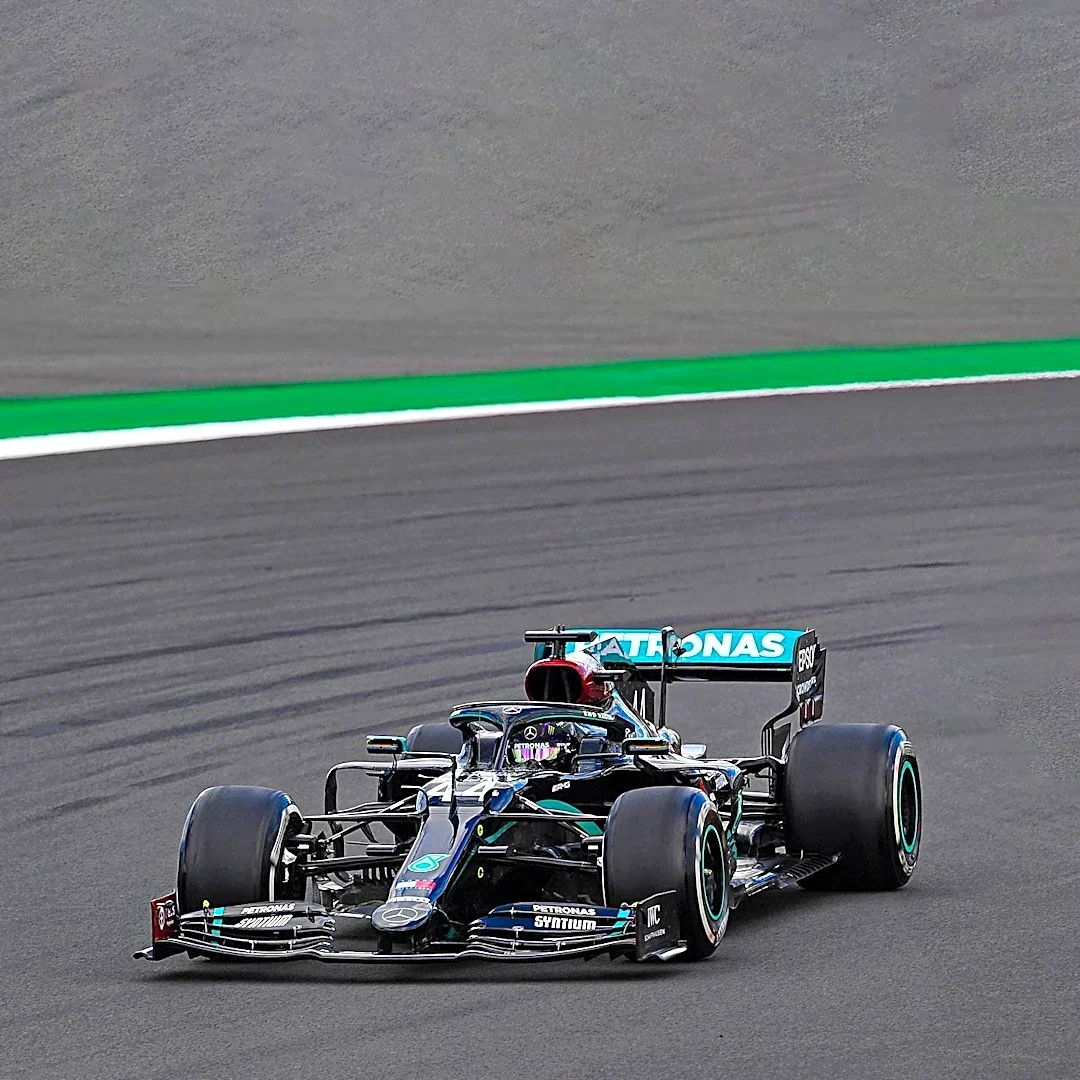 Lewis Hamilton Criticizes Modern F1 Track Limits and Tarmac Run-off Areas