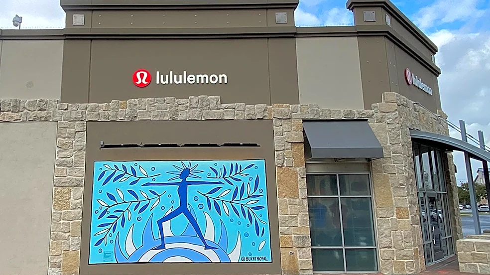Lululemon Athletica Overhauls Leadership Amidst Sales Slowdown and Margin Pressures