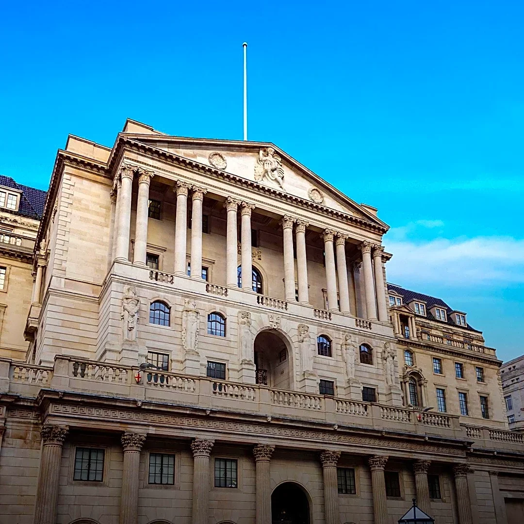 Bank of England Highlights Overheating and Rigid Prices as Key Drivers of Inflationary Pressures