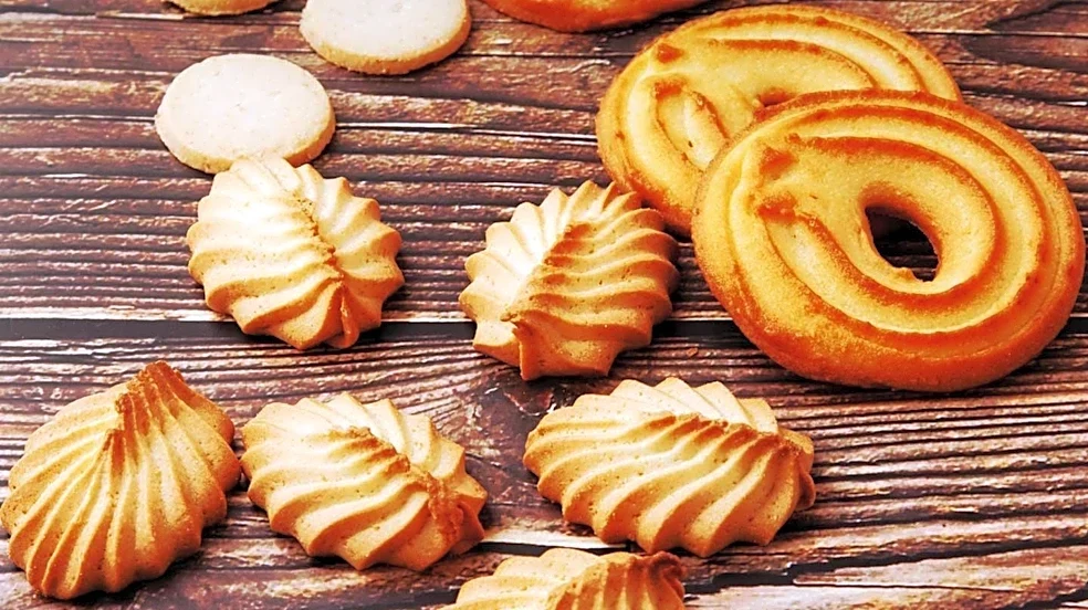The Rounds Bakery in Brooklyn Specializes in Savory Buttery Rounds and Custom Sugar Cookies