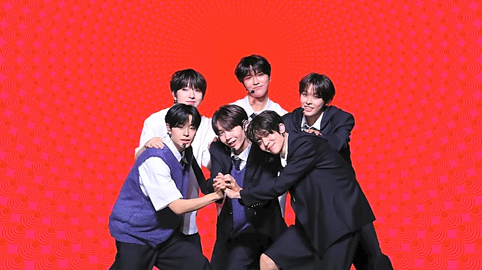 K-Pop's Global Expansion Raises Concerns Over Diminished Korean Cultural Identity