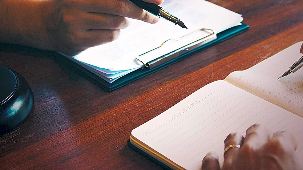 Workday Seeks Legal Counsel for Global Legal Services to Draft and Negotiate Commercial Agreements