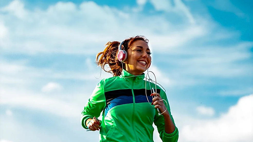 Health Psychologist Kelly McGonigal Advocates Daily Exercise for Increased Joy and Longevity