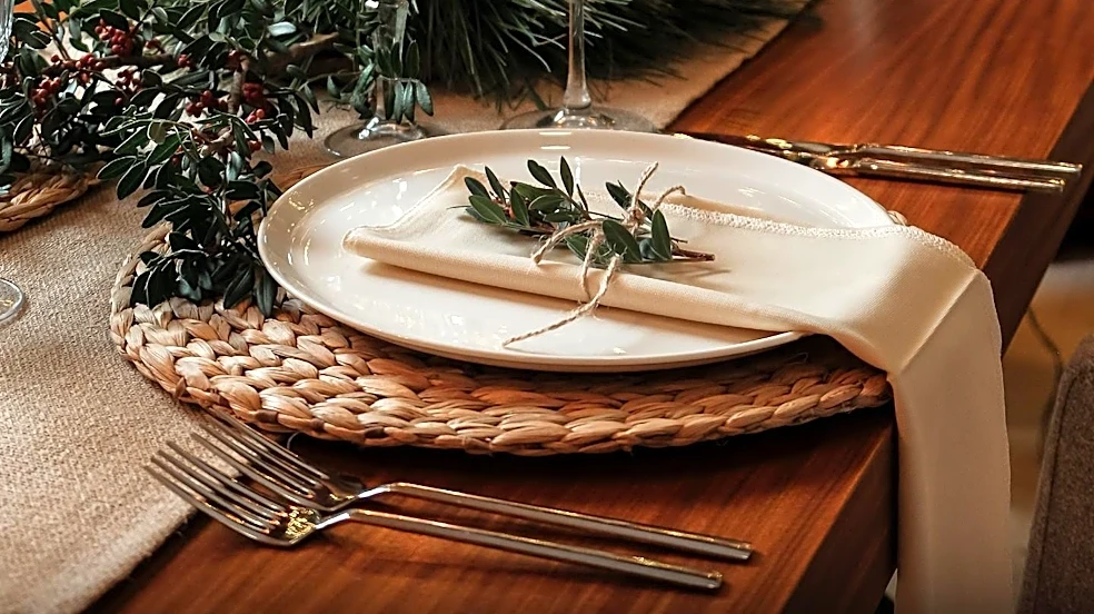 Paris Restaurants Require Advance Planning for Christmas Dining