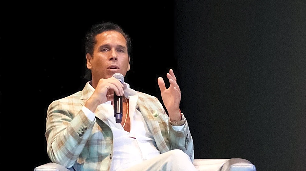 Tommy Mottola and Alex Gallardo Detail Latin Music's Global Ascent and Future Challenges