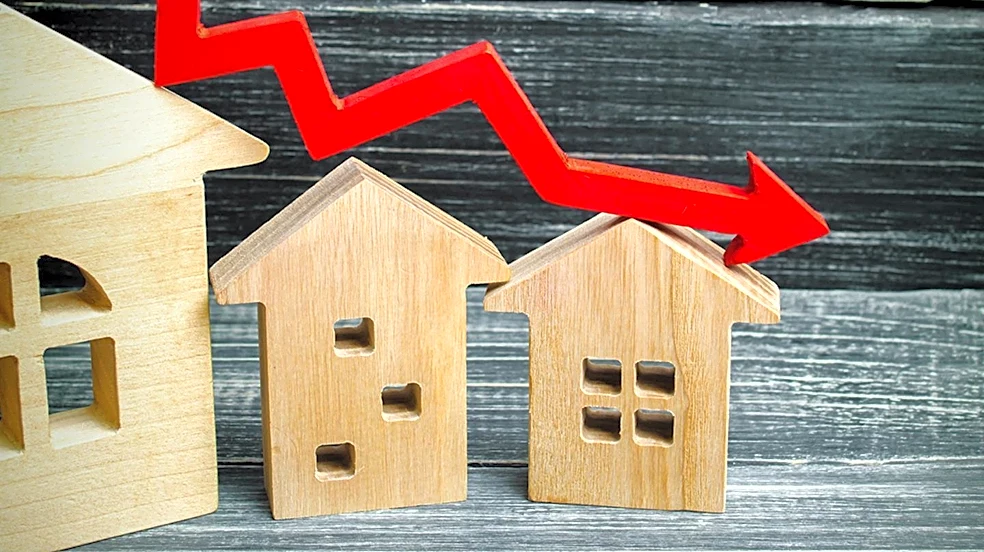 Pending Home Sales Plummet in September as Mortgage Rates Surge