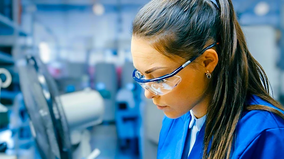 GlobalFoundries Expands Semiconductor Manufacturing in Malta, New York, Adding 1,000 Permanent Jobs
