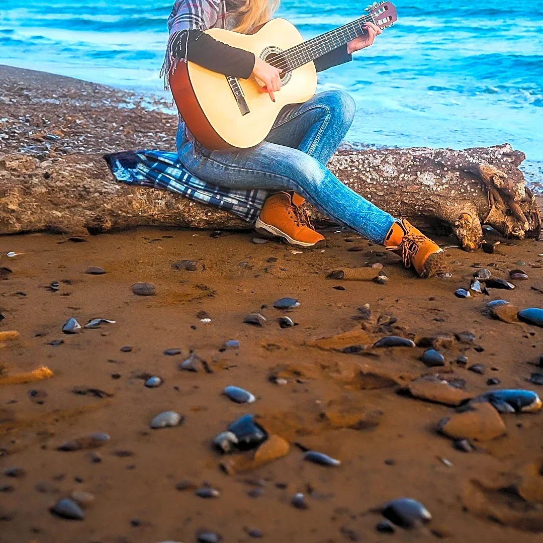 Gabe Francoli Releases New Song "John Ford" Inspired by Winter in Uruguay