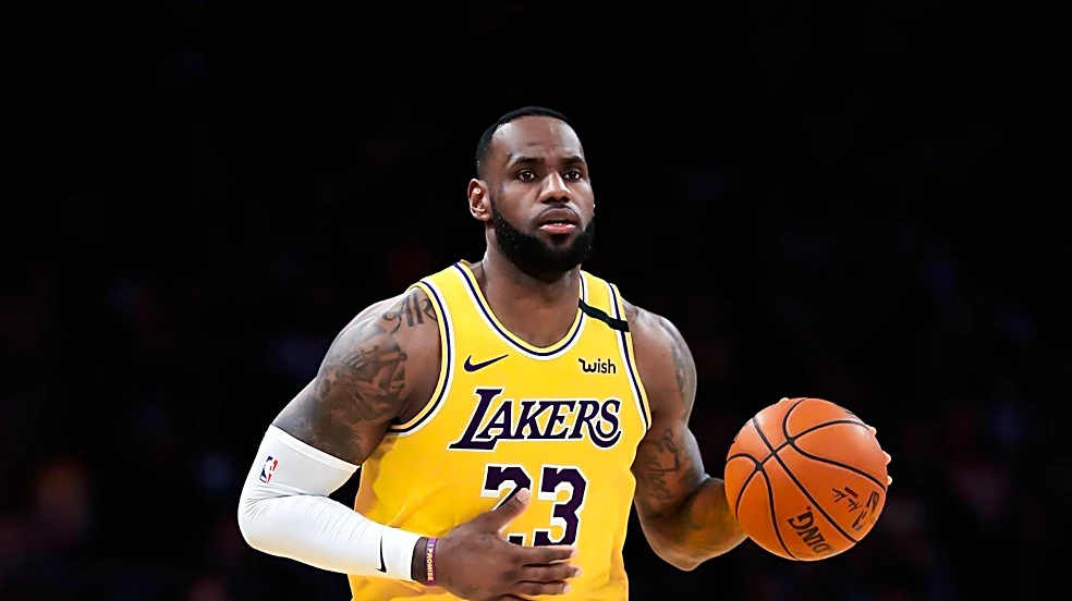 LeBron James' Use of Fanatics Helicopter for 76ers Commute Deemed Permissible by NBA Commissioner Adam Silver