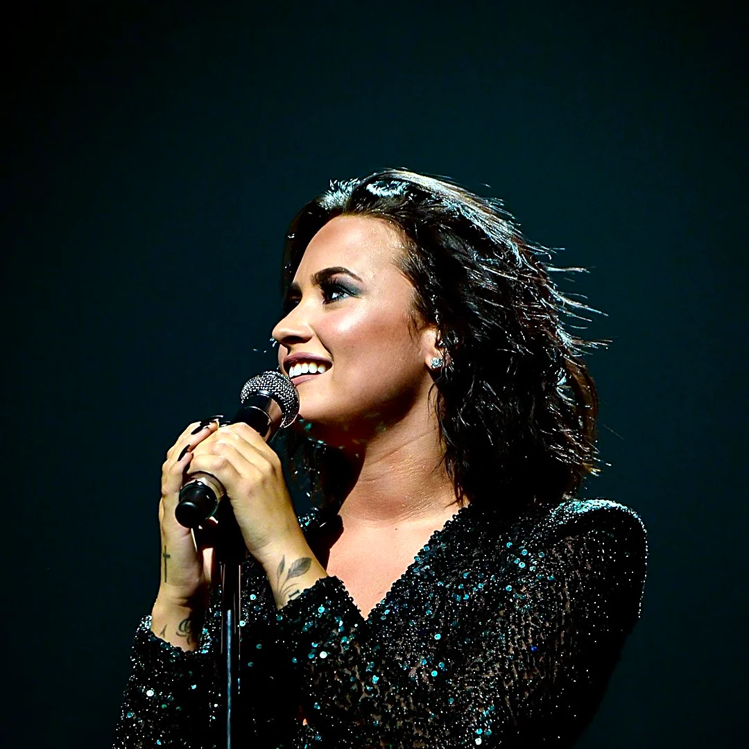 Demi Lovato Recalls Impact of Kelly Clarkson's 'American Idol' Win on Her Career