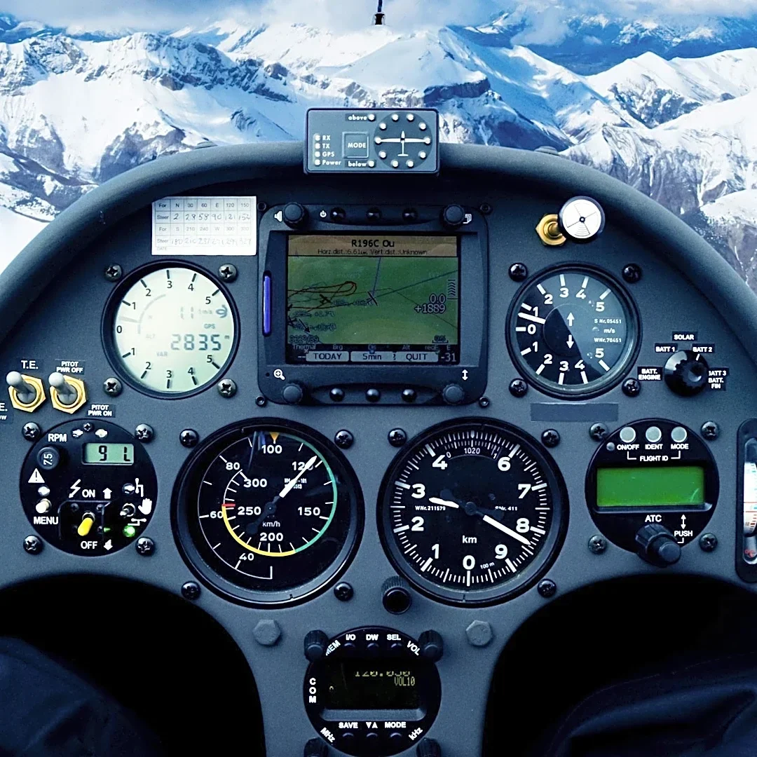 Meggitt Avionics Updates Integrated Secondary Flight Display for Commercial and Military Aircraft