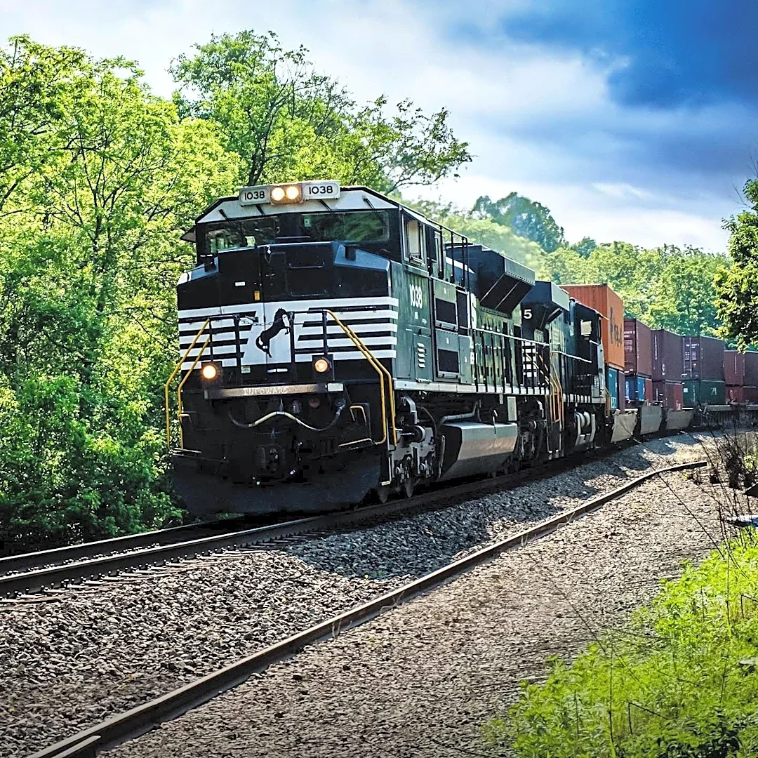 Norfolk Southern Seeks Lead Data Scientist to Advance Machine Learning Solutions for Operational Efficiency and Safety