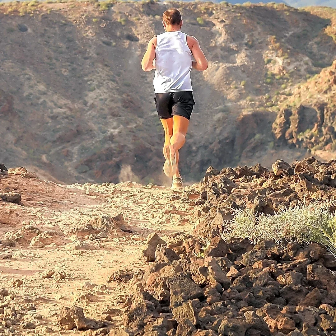Trail Running Community Emphasizes Service and Humility Over Glamour