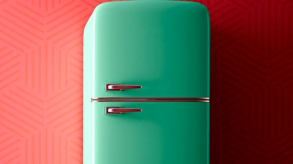 Skincare Fridges: A Growing Trend for Product Preservation and Enhanced Cooling Sensation