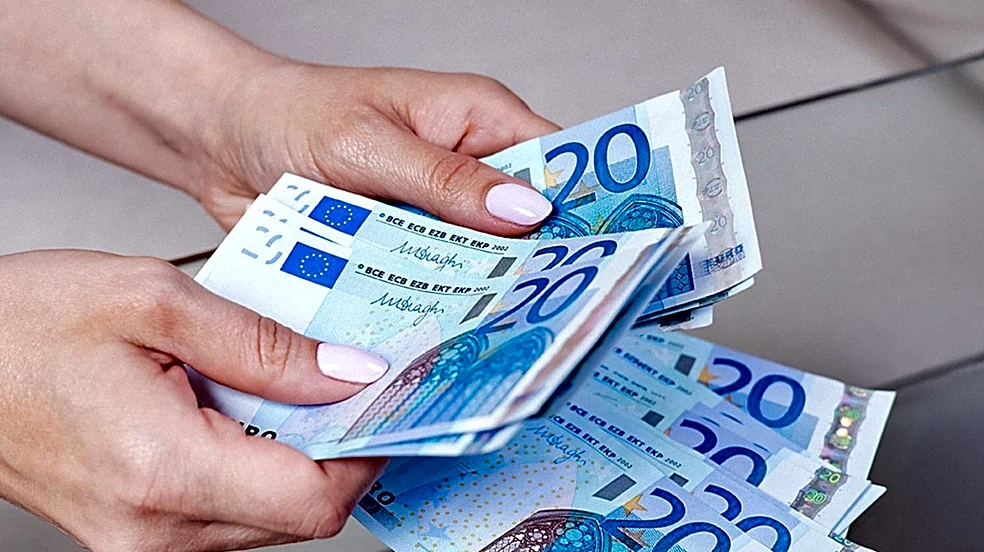 Hogan Lovells Cadwalader Advises Austrian öGIG on €225 Million Debt Financing Round