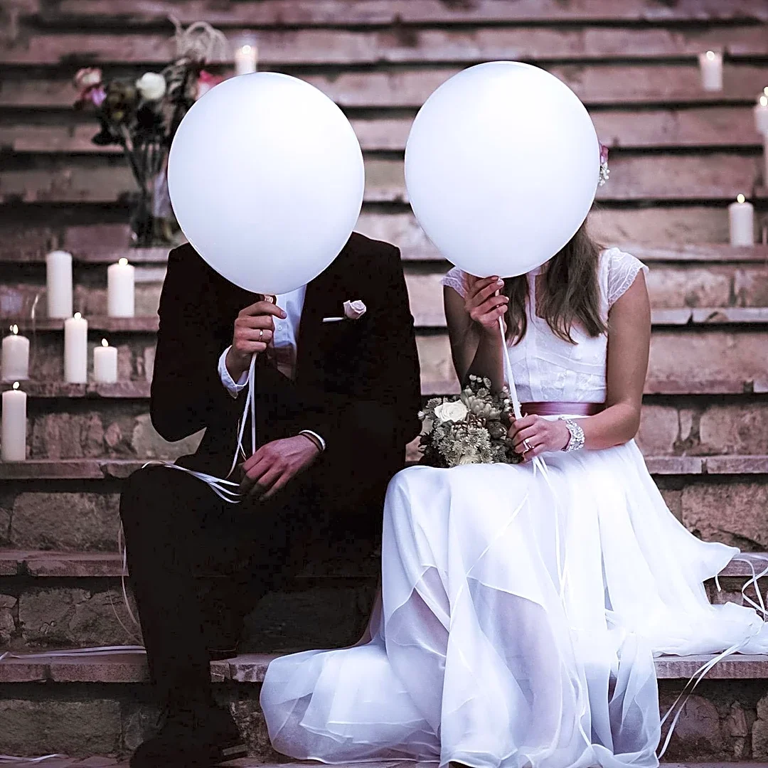 Abby Hensel, Conjoined Twin, Marries Josh Bowling Amidst Public Fascination