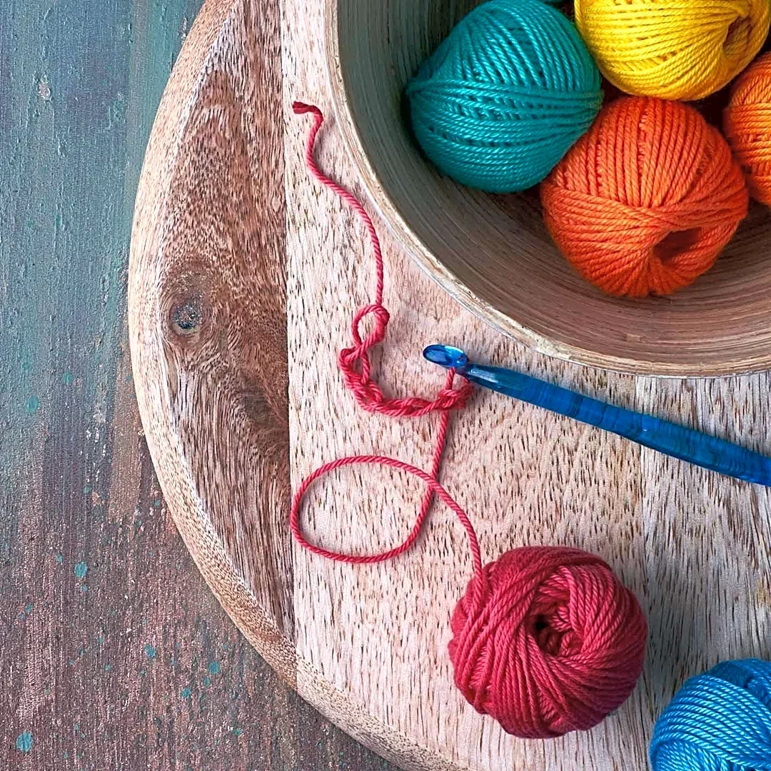 Girl Scout Shop Releases DIY Crochet Bag Charms Kit for Beginners