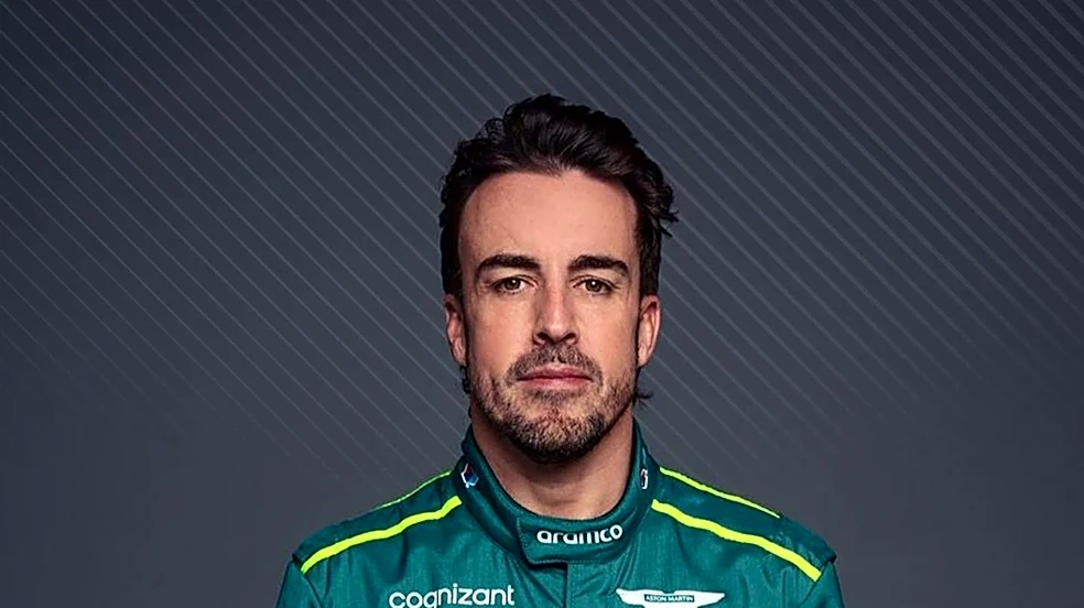 Aston Martin F1 Team Partners with Padeltek for Branded Rackets Ahead of U.S. Grand Prix