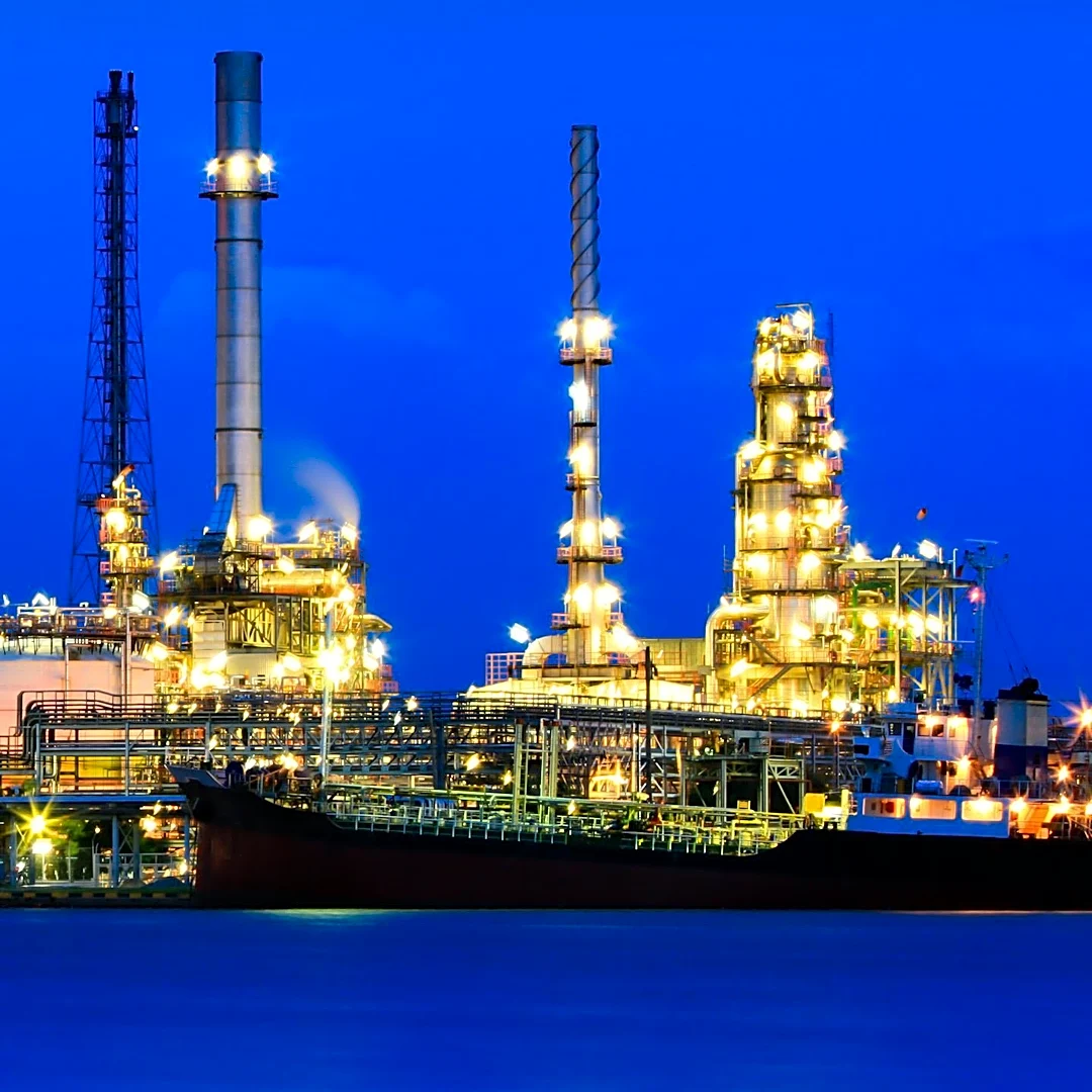 Middle East Oil Exports Recover to Prewar Levels Amid Persistent Shipping Risks and Volatility