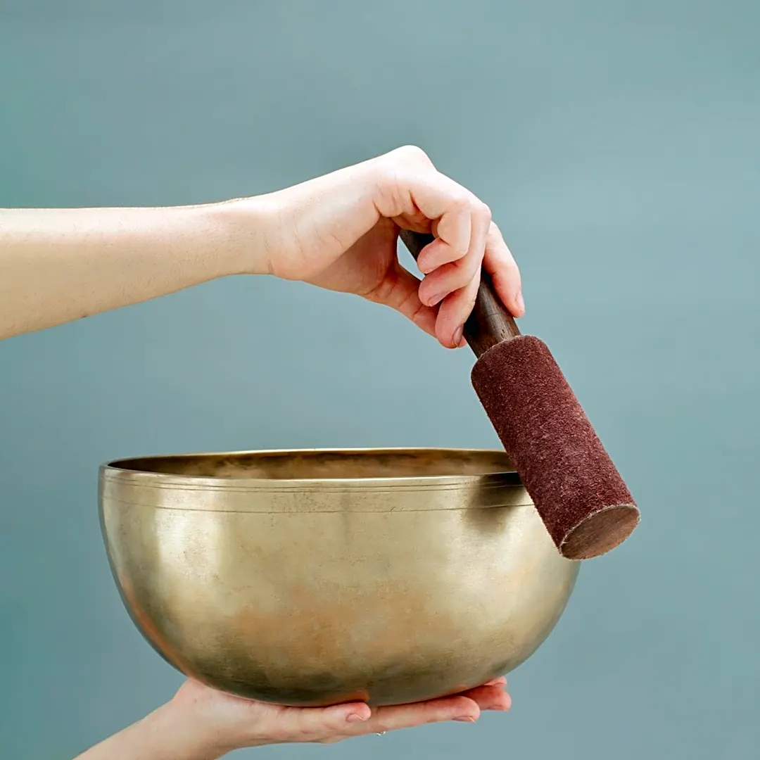Northeastern University Students Participate in Sound Bath for Mental Health Week