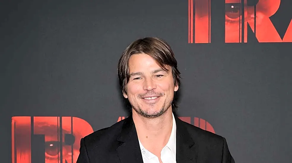 Josh Hartnett Reflects on Declining Superman Role and Career Choices