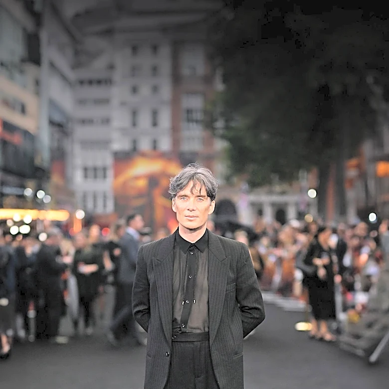 Cillian Murphy's Reading List Reveals Themes of Human Fragility and Moral Ambiguity