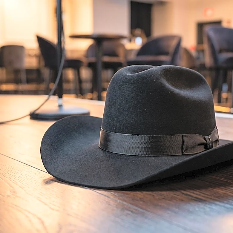 Alfred Robles Releases First Hour-Long Comedy Special 'El Cowboy' on YouTube