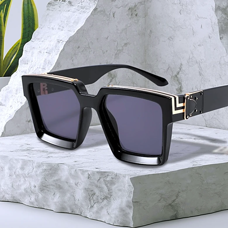 CAZAL Eyewear, a German Brand, Gains Prominence in U.S. Hip-Hop Culture