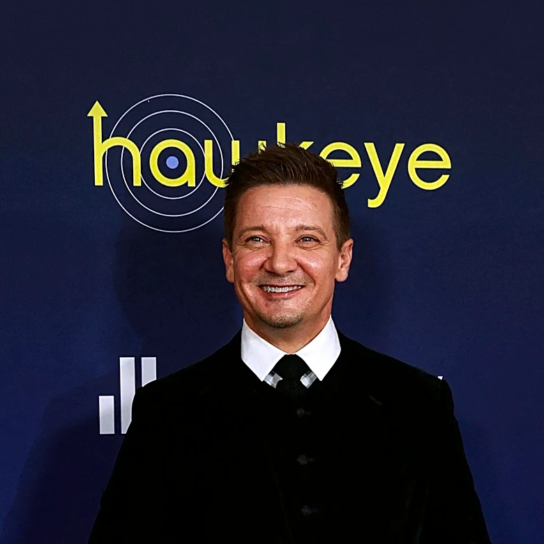 Jeremy Renner Makes Rare Public Appearance with Daughter Ava at Rome Film Festival
