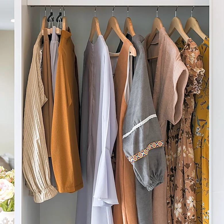Experts Offer Key Strategies for Effective Linen Closet Organization