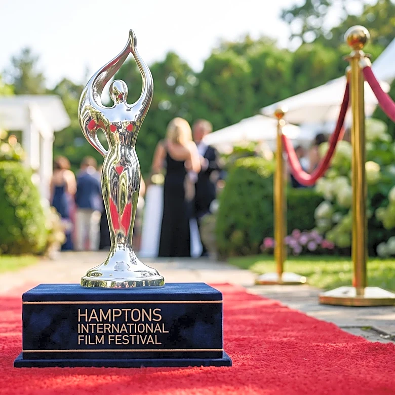 Dominic Cooper and Amanda Seyfried Reunite at Hamptons International Film Festival